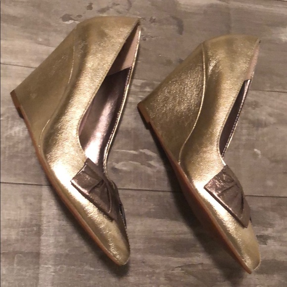 Seychelle wedge with two tone gold NWOT - Picture 3 of 5